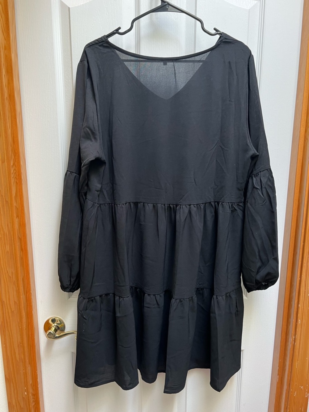 Women's Large Black Tiered Long Sleeve Dress